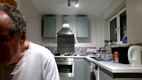 Snapshot of jimmybenido chatting on 15, 1, 2025 Jim Redgewell online show from 15, 1, 2025