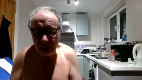 Snapshot of jimmybenido chatting on 16, 1, 2025 Jim Redgewell online show from 16, 1, 2025