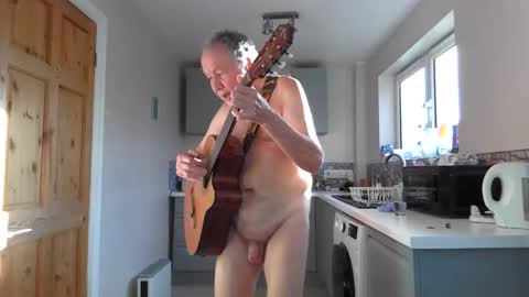 Snapshot of jimmybenido chatting on 22, 9, 2025 Jim Redgewell online show from 22, 9, 2025