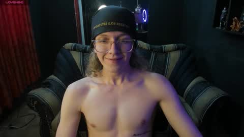 Snapshot of jinnbook chatting on 25, 10, 2025 JinnBook online show from 25, 10, 2025