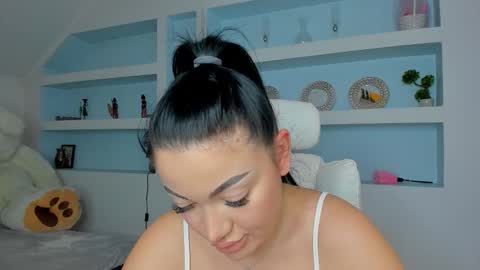 Juliee online show from 17, 1, 2026