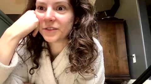 jlynn1997 online show from 16, 2, 2026