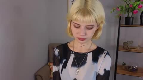 Snapshot of joan_lipse chatting on 31, 10, 2025 Sofia online show from 31, 10, 2025