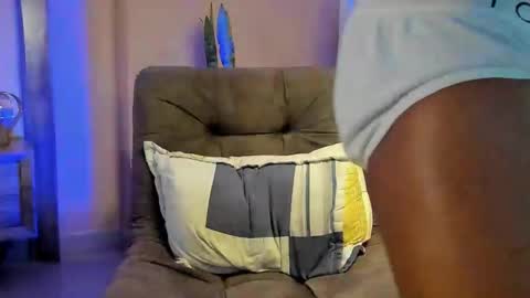 JOAN SAENZ online show from 12, 3, 2025