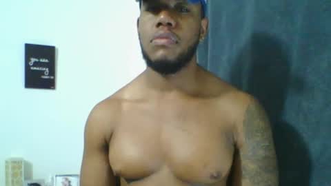 JOAN SAENZ online show from 20, 11, 2025