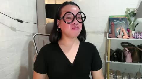 Joana online show from 6, 3, 2025