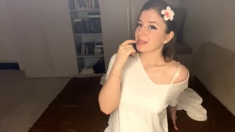 Adel online show from 26, 10, 2025