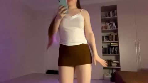 Adel online show from 10, 11, 2025