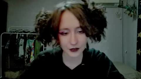 Joannatompson online show from 19, 6, 2026