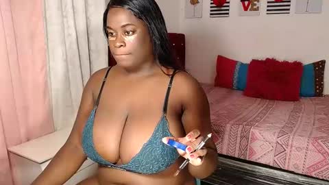 Snapshot of joannediamonds chatting on 20, 1, 2025 joannediamonds online show from 20, 1, 2025