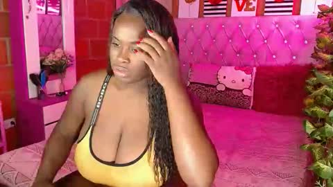 Snapshot of joannediamonds chatting on 2, 12, 2025 joannediamonds online show from 2, 12, 2025