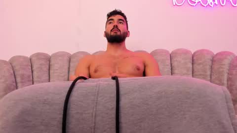 Snapshot of joao_batista_team chatting on 27, 2, 2025 JOAO BATISTA online show from 27, 2, 2025