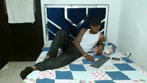 Snapshot of joao_leao chatting on 12, 10, 2025 joao_leao online show from 12, 10, 2025
