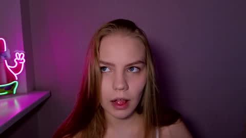 Snapshot of jodiewithgreen chatting on 11, 9, 2025 Jodie 3 returning TODAY online show from 11, 9, 2025