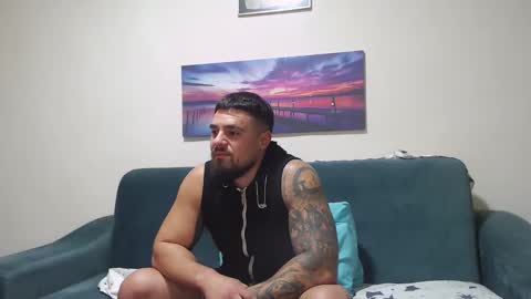 Snapshot of jodogs chatting on 16, 10, 2025 Tiberius online show from 16, 10, 2025