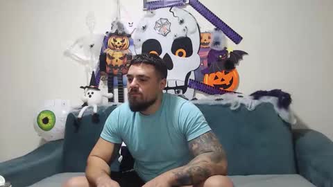 Snapshot of jodogs chatting on 24, 10, 2025 Tiberius online show from 24, 10, 2025