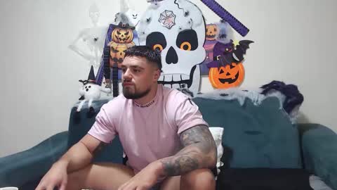 Snapshot of jodogs chatting on 31, 10, 2025 Tiberius online show from 31, 10, 2025