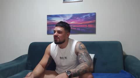 Snapshot of jodogs chatting on 14, 11, 2025 Tiberius online show from 14, 11, 2025