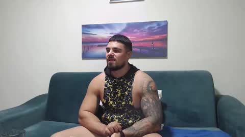 Snapshot of jodogs chatting on 17, 11, 2025 Tiberius online show from 17, 11, 2025