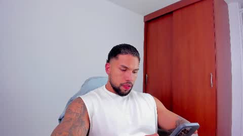 joe_esthetic online show from 8, 6, 2026
