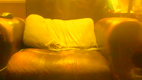 joeblow61616 online show from 4, 12, 2024