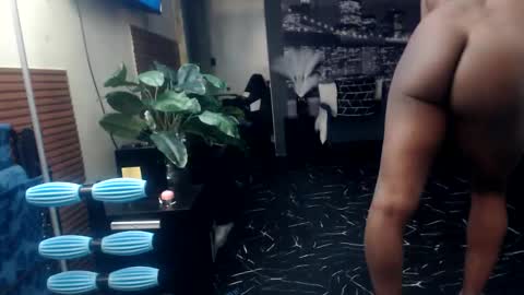 joeyjoy11125648 online show from 13, 4, 2026