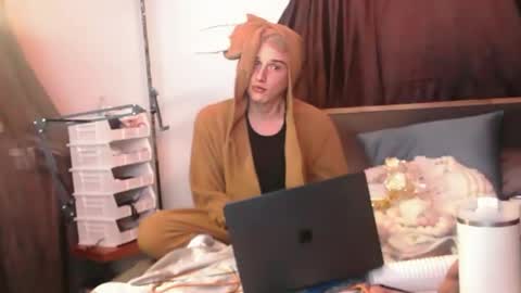 Joeyrightino online show from 21, 7, 2026