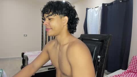 Snapshot of johan_beley_7k chatting on 19, 1, 2025 Johan Beley online show from 19, 1, 2025