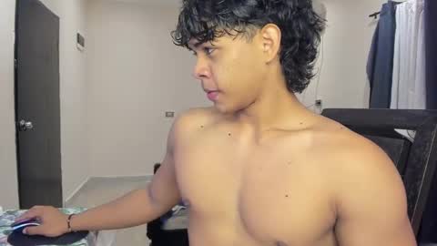 Snapshot of johan_beley_7k chatting on 25, 1, 2025 Johan Beley online show from 25, 1, 2025