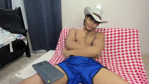 Snapshot of johan_beley_7k chatting on 31, 1, 2025 Johan Beley online show from 31, 1, 2025