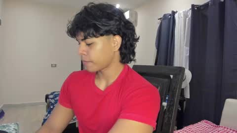 Snapshot of johan_beley_7k chatting on 2, 2, 2025 Johan Beley online show from 2, 2, 2025