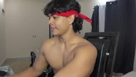 Snapshot of johan_beley_7k chatting on 24, 2, 2025 Johan Beley online show from 24, 2, 2025