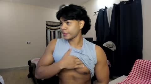 Snapshot of johan_beley_7k chatting on 7, 3, 2025 Johan Beley online show from 7, 3, 2025