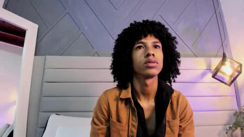 Johan  online show from 6, 11, 2025