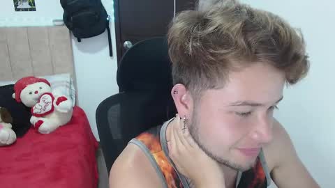 JOHAN independient model online show from 24, 1, 2025