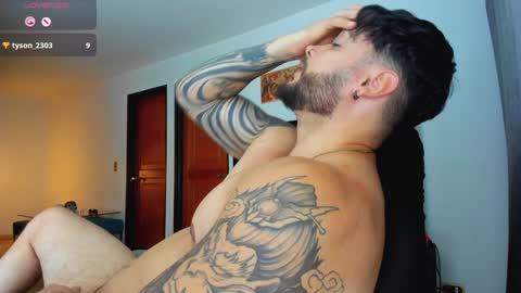 Snapshot of johatsu chatting on 2, 12, 2024 King - online show from 2, 12, 2024