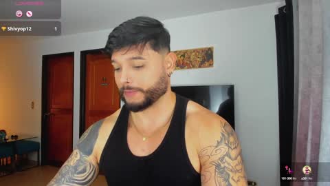 Snapshot of johatsu chatting on 8, 12, 2024 King - online show from 8, 12, 2024