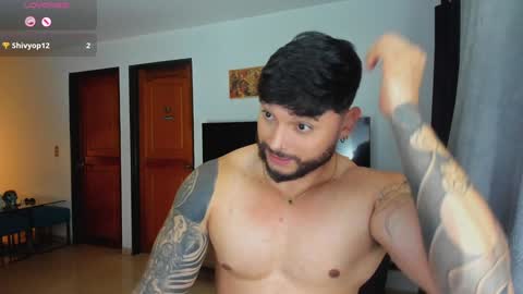 Snapshot of johatsu chatting on 8, 12, 2024 King - online show from 8, 12, 2024