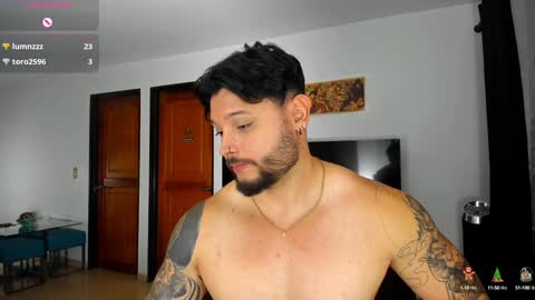 Snapshot of johatsu chatting on 19, 12, 2024 King - online show from 19, 12, 2024