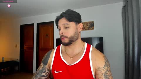 Snapshot of johatsu chatting on 1, 1, 2025 King - online show from 1, 1, 2025