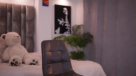 john online show from 4, 2, 2025