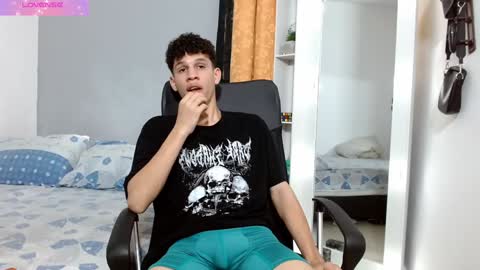 Snapshot of john_ssnow29 chatting on 19, 12, 2024 john_ssnow29 online show from 19, 12, 2024