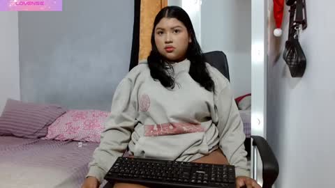 Snapshot of john_ssnow29 chatting on 6, 1, 2025 john_ssnow29 online show from 6, 1, 2025