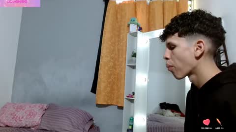 Snapshot of john_ssnow29 chatting on 10, 1, 2025 john_ssnow29 online show from 10, 1, 2025