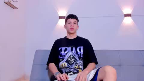 Snapshot of john_ssnow29 chatting on 20, 11, 2025 john_ssnow29 online show from 20, 11, 2025