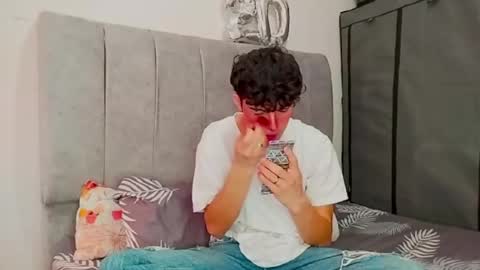 John Vichenso online show from 5, 12, 2024