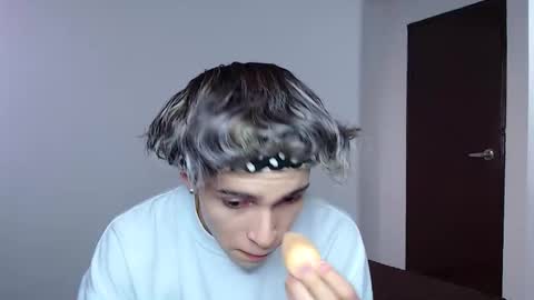 John Vichenso online show from 4, 11, 2025