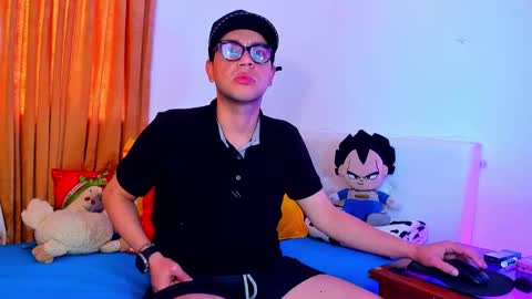 Snapshot of john_white69 chatting on 18, 12, 2025 John online show from 18, 12, 2025