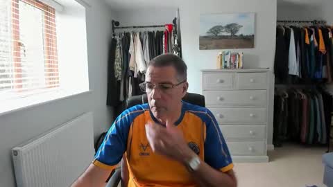 Snapshot of johnduffy2027 chatting on 2, 6, 2026 johnduffy2027 online show from 2, 6, 2026