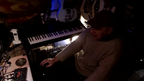 johnfeelgood004 online show from 4, 3, 2026